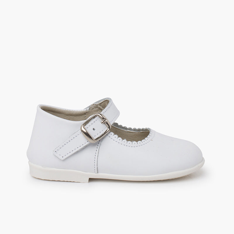 Ballerines filles a boucle en cuir blanc