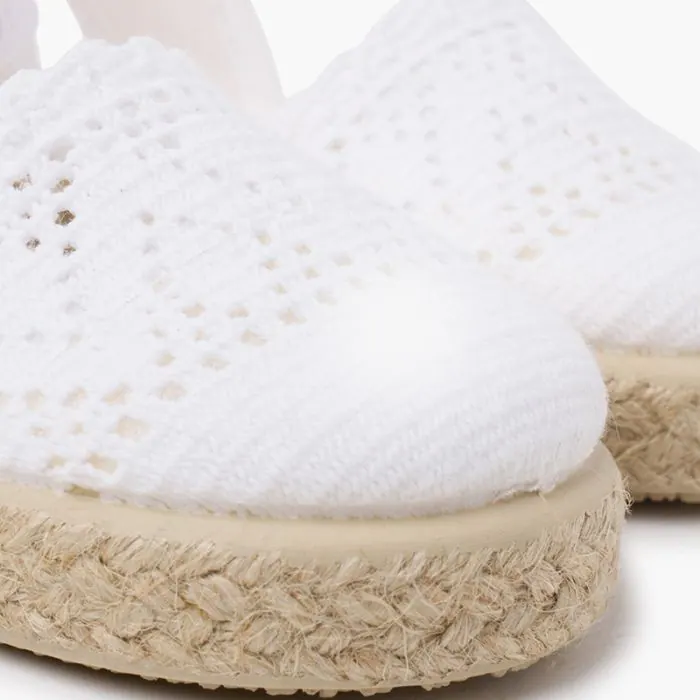 Sandales brodees blanc mpc 6