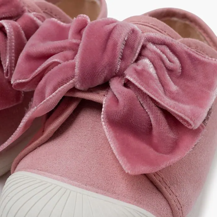 Bow trainers 6