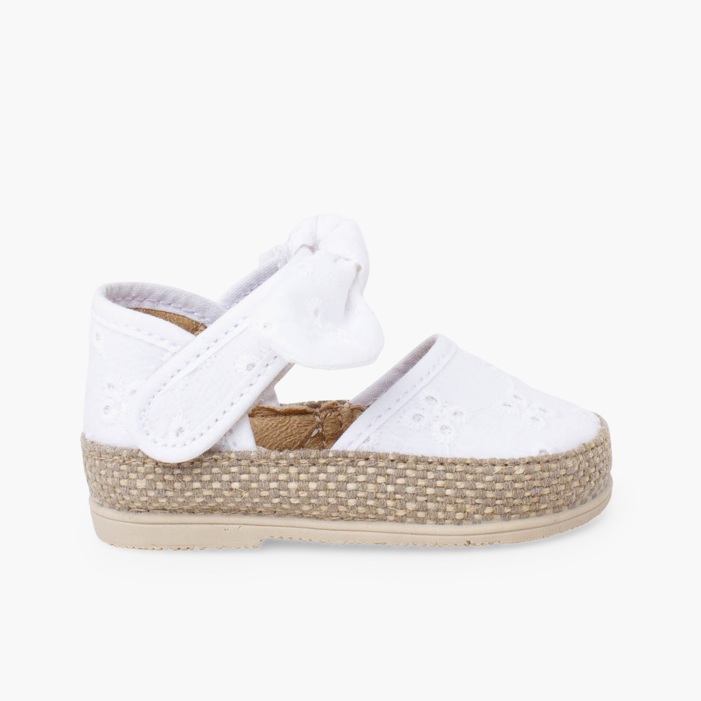 Ballerines brodées blanc