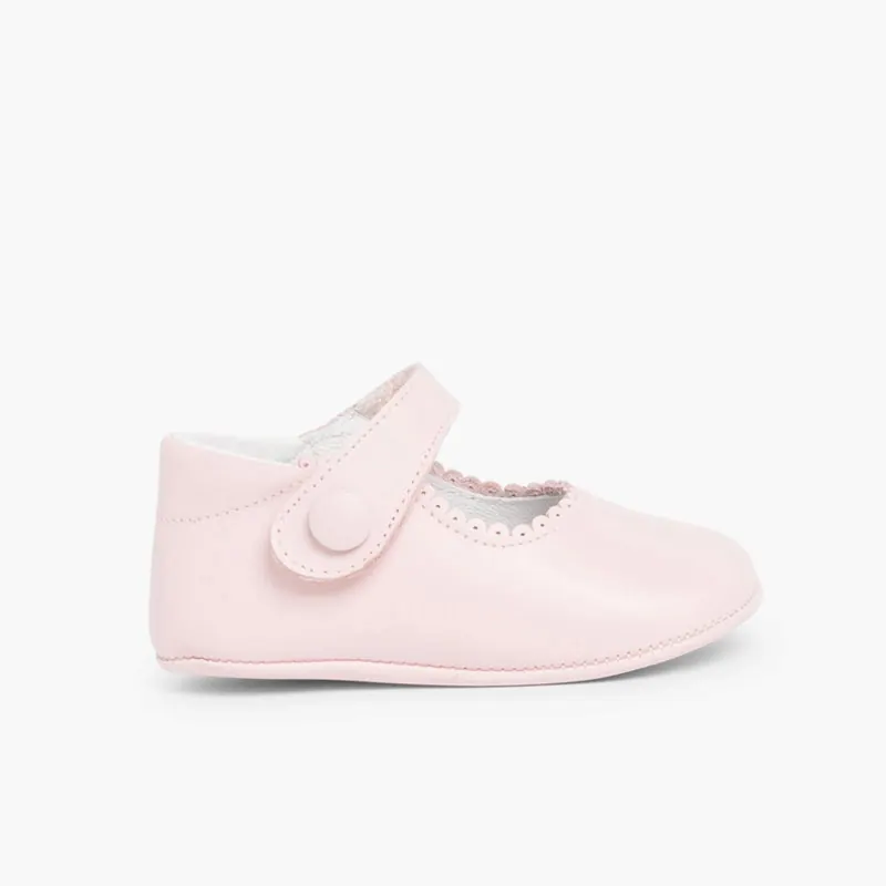 Chaussons bébé en cuir rose 3