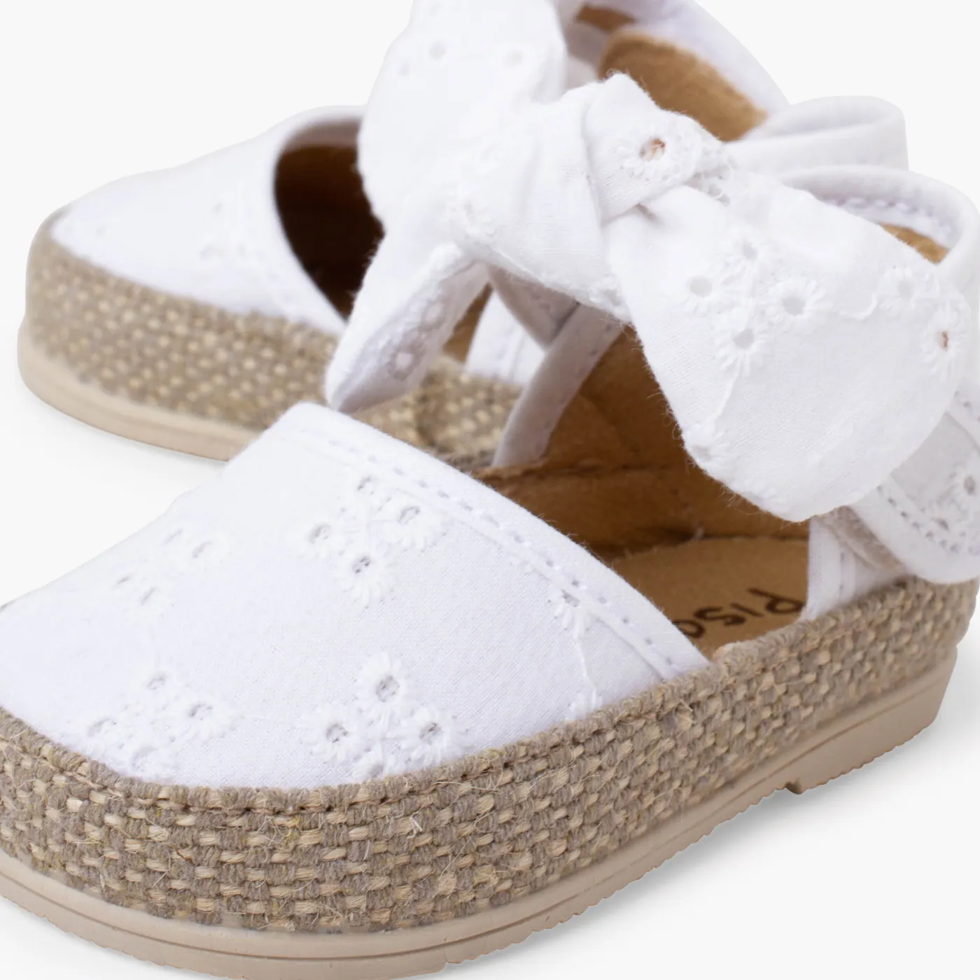 Ballerines brodées blanc 5