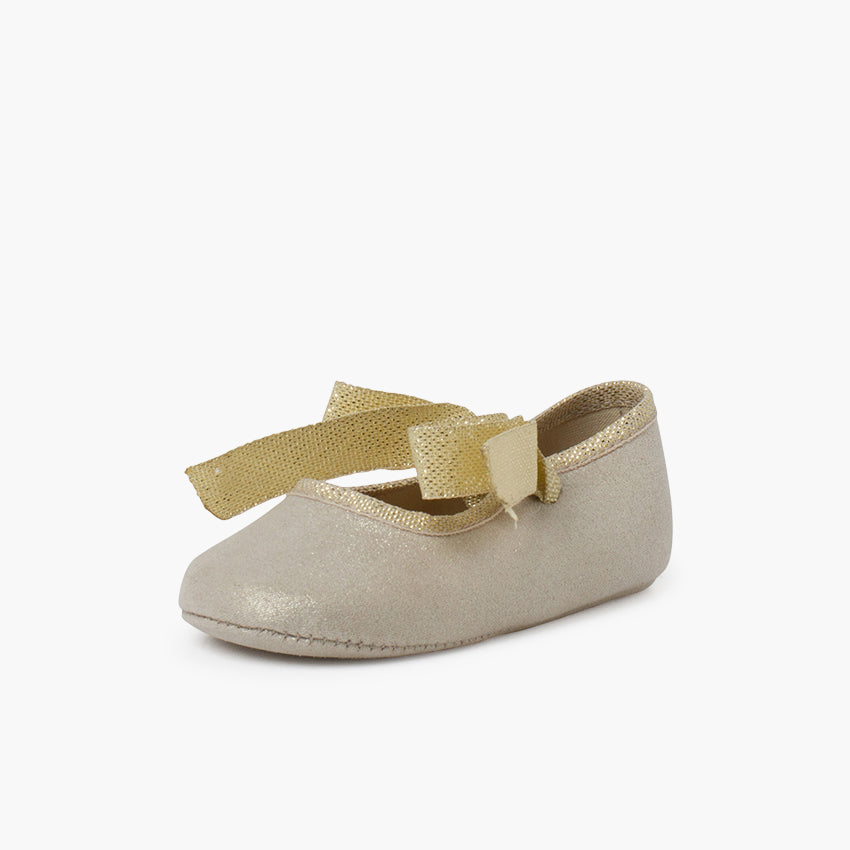 CHAUSSONS  BEBES A NOEUD BRILLANT OR - Ref. 1518